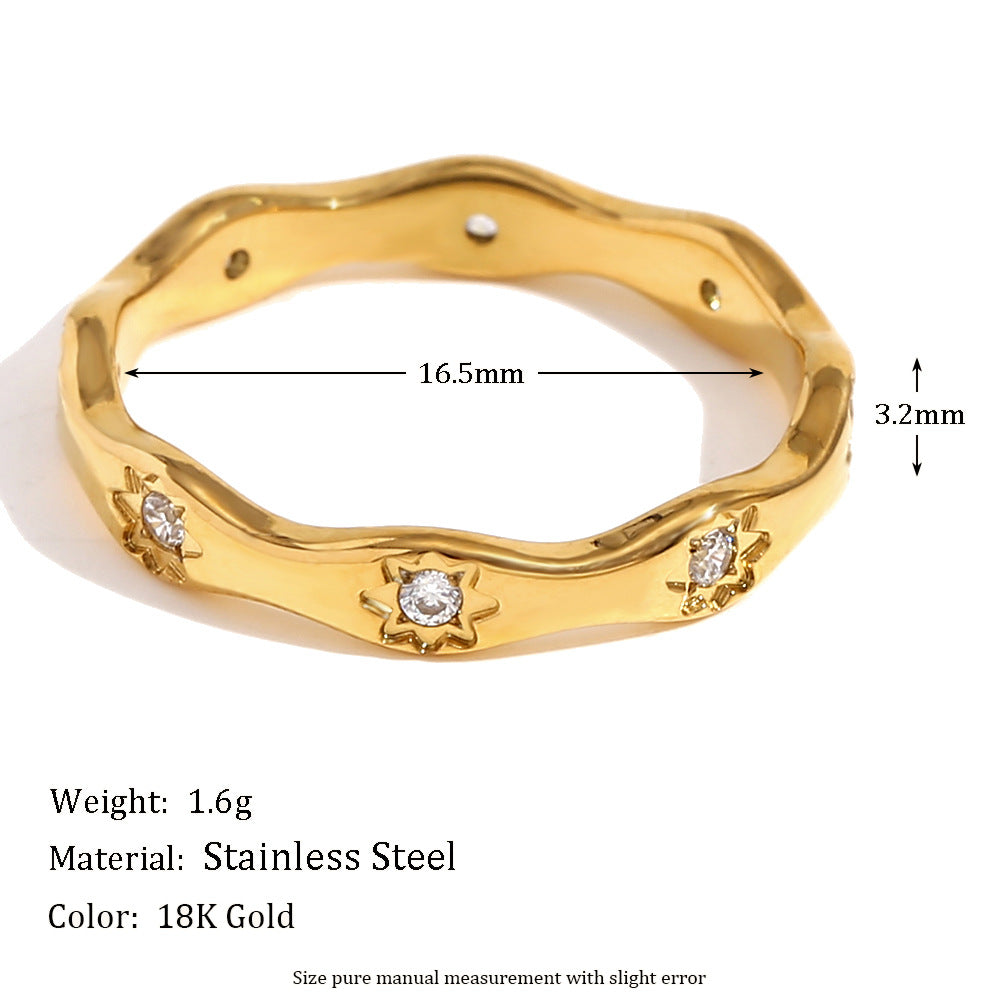 Fashion temperament, niche design, stainless steel plated with 18K gold, wavy octagonal ring for women