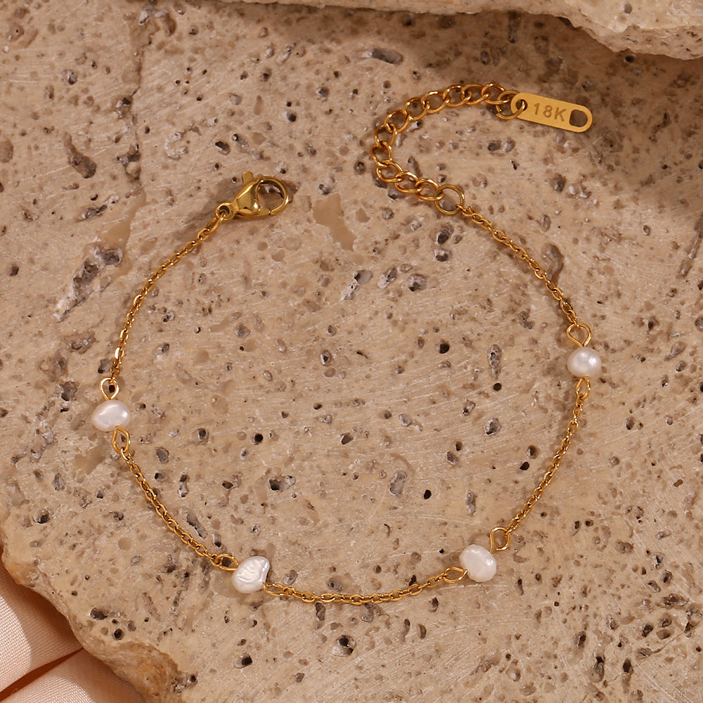 Fashionable, minimalist, trendy bracelet accessories for women, niche, light luxury, stainless steel, freshwater pearl chain necklace