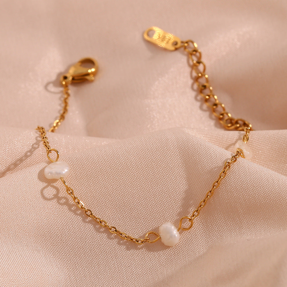 Fashionable, minimalist, trendy bracelet accessories for women, niche, light luxury, stainless steel, freshwater pearl chain necklace