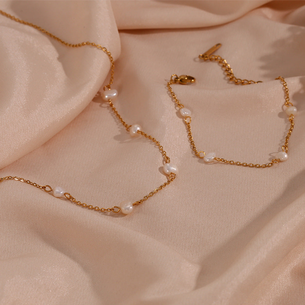 Fashionable, minimalist, trendy bracelet accessories for women, niche, light luxury, stainless steel, freshwater pearl chain necklace